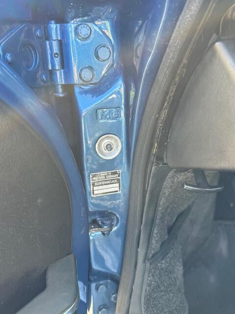 Porsche 911 2.400 S "MATCHING IN TUTTO"