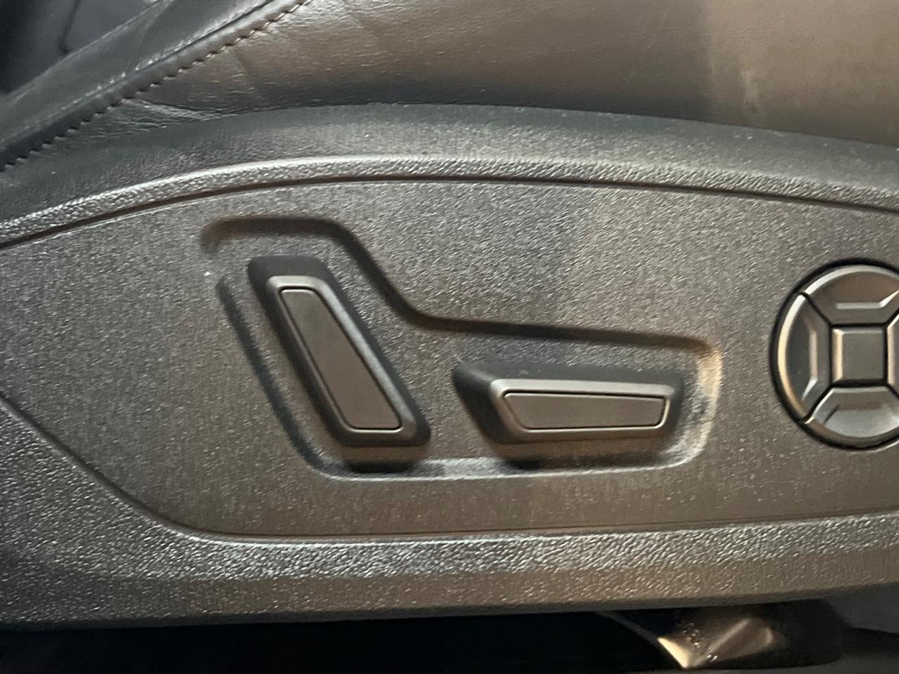 Audi Q3 RS quattro S tronic