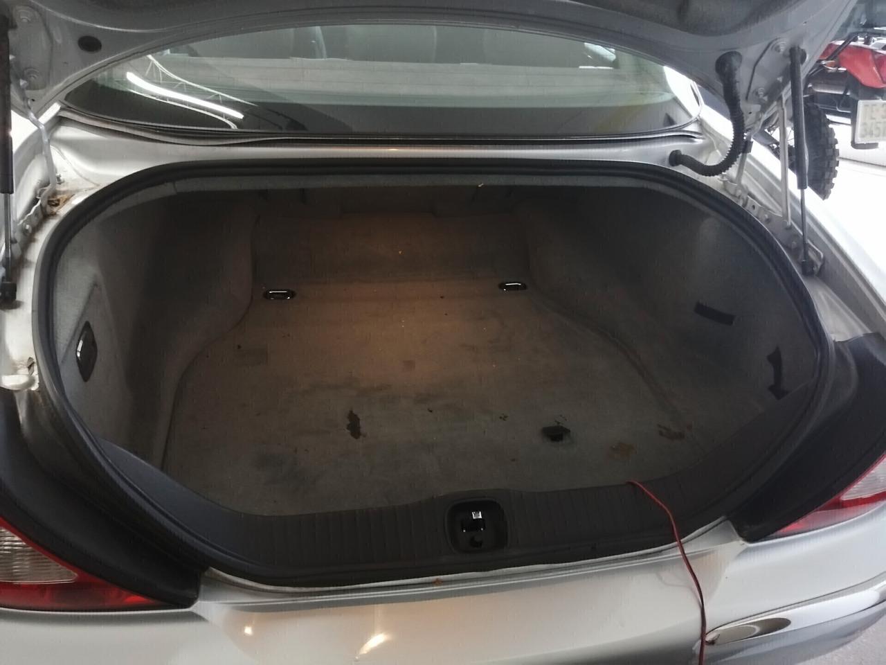 Jaguar XJ 2.7 D V6 cat Executive