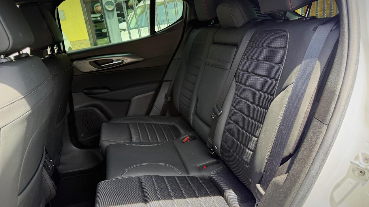 Alfa Romeo Tonale 1.6 Mjt TCT6 Sprint - 2023