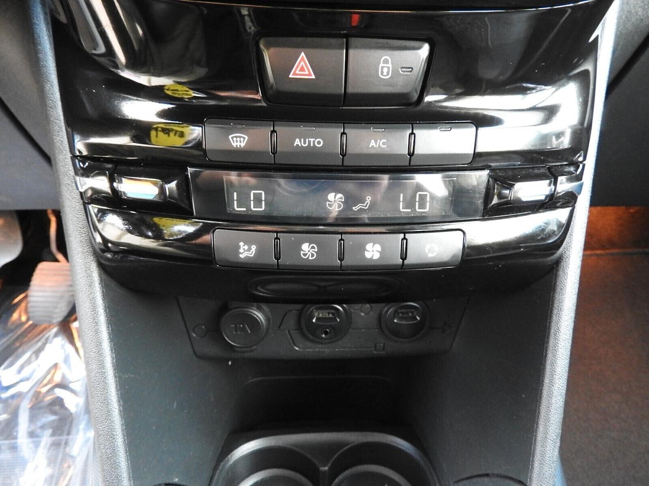 Peugeot 2008 1.6 e-HDi 92 CV NEOP. NAVI