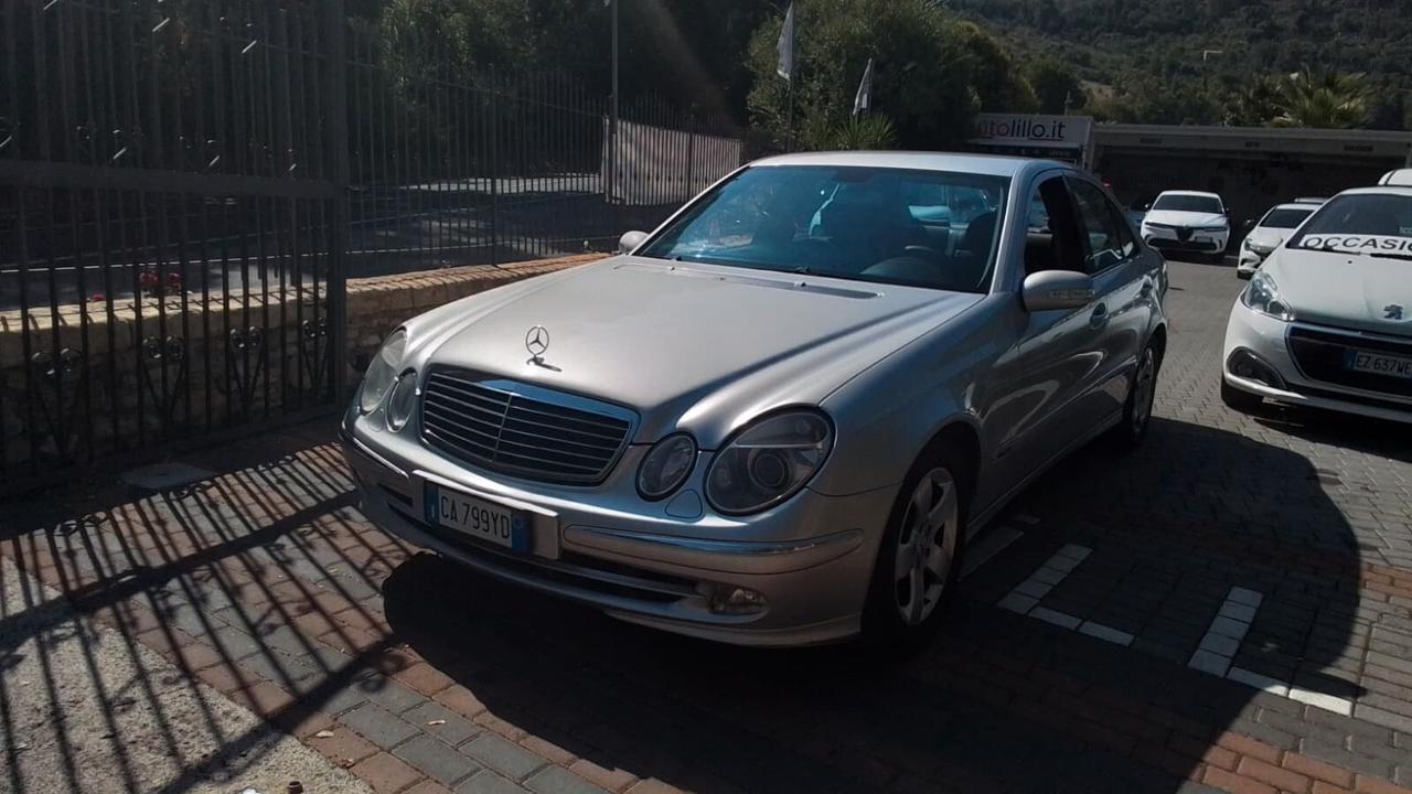 Mercedes-benz E 270 CDI cat Classic