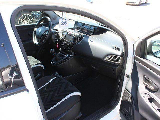 LANCIA Ypsilon 1.2 69CV Platinum