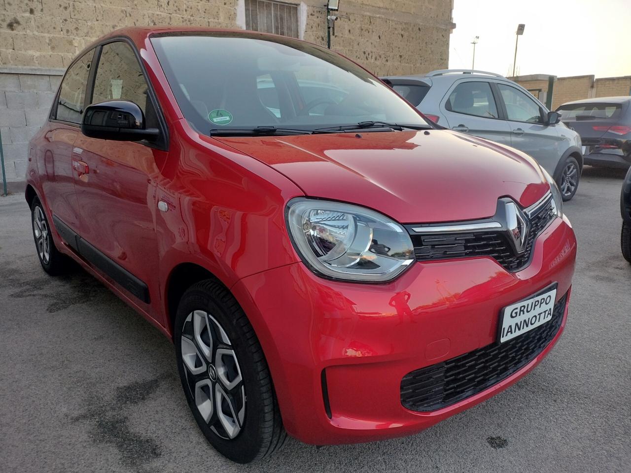 Renault Twingo SCe 65 CV Equilibre NAVIGATORE ANDROID PIU CAR PLAY SOLI KM 5680