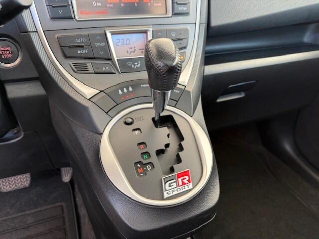 Toyota Verso-S 1.3 CVT Active 2011
