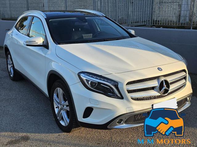 MERCEDES-BENZ GLA 200 d Automatic Sport