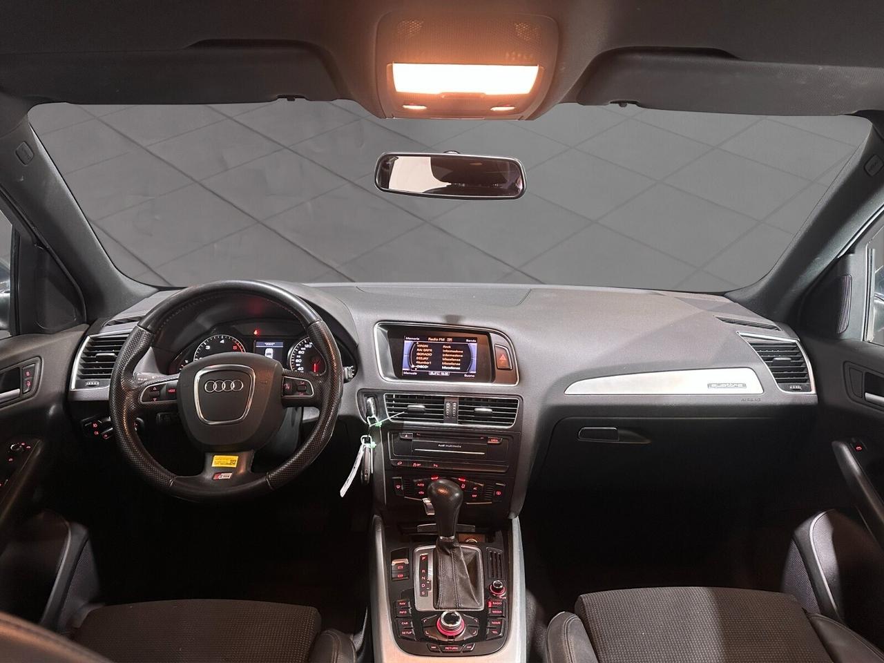 Audi Q5 3.0 V6 TDI quattro S tronic 240CV S-LINE