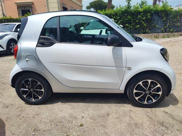 SMART ForTwo 70 1.0 AndroiAuto,TETTO PANORAMA,CRUISE,CLIMA ..