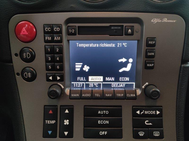 ALFA ROMEO 166 - 3.0i V6 24V cat Super Distinctive