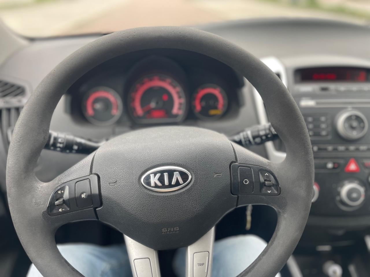 Kia Ceed cee'd 1.6 CRDi VGT 90CV 5p. LX