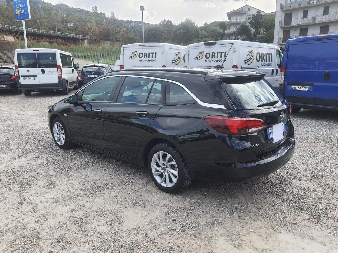 Opel Astra 1.6 CDTi 110CV Start&stopTourer Business aziendale prezzo con € 2.000 di rottamazione