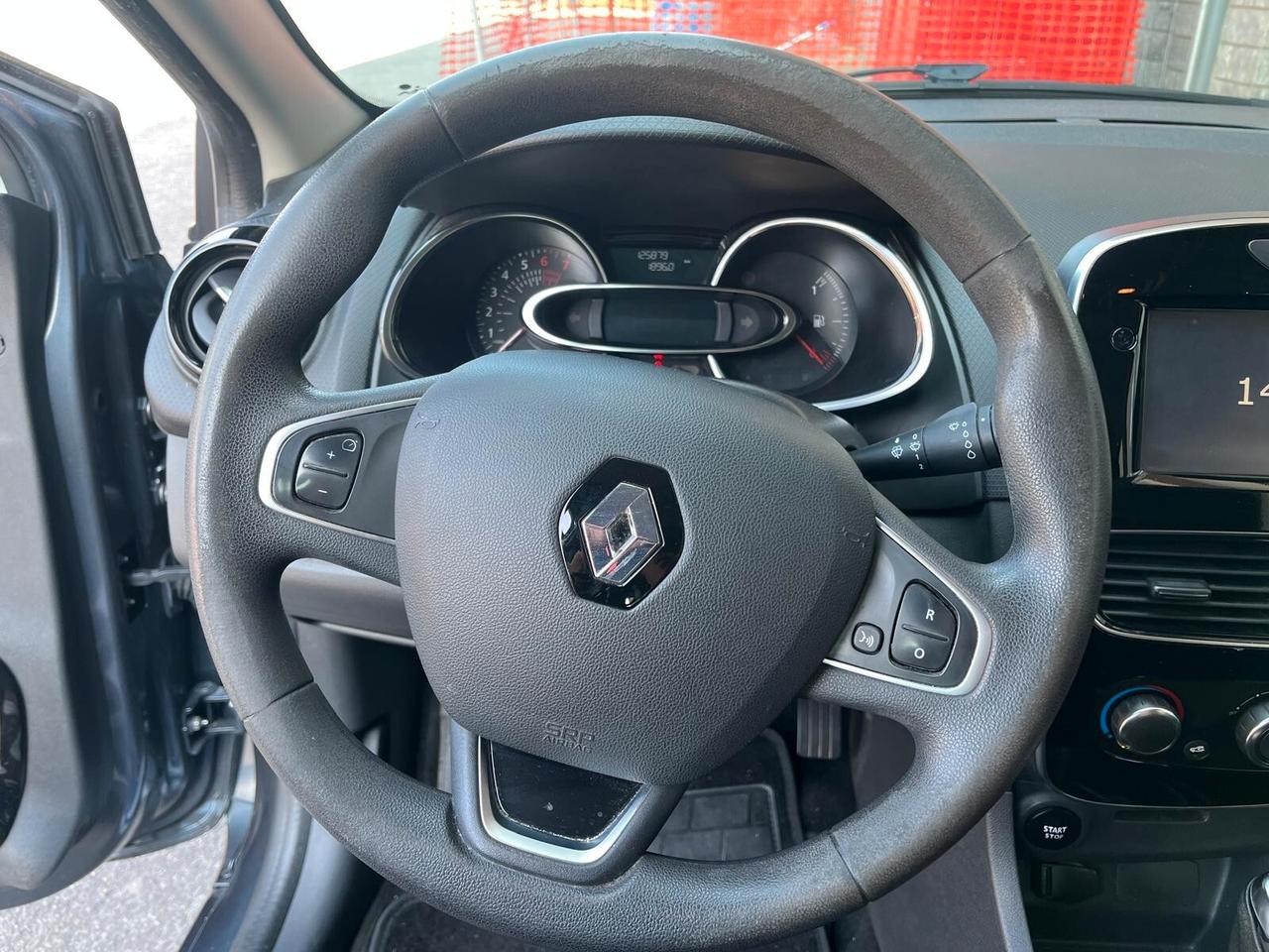 Renault Clio Clio 0.9 tce energy Zen 90cv-NEOPATENTATI OK