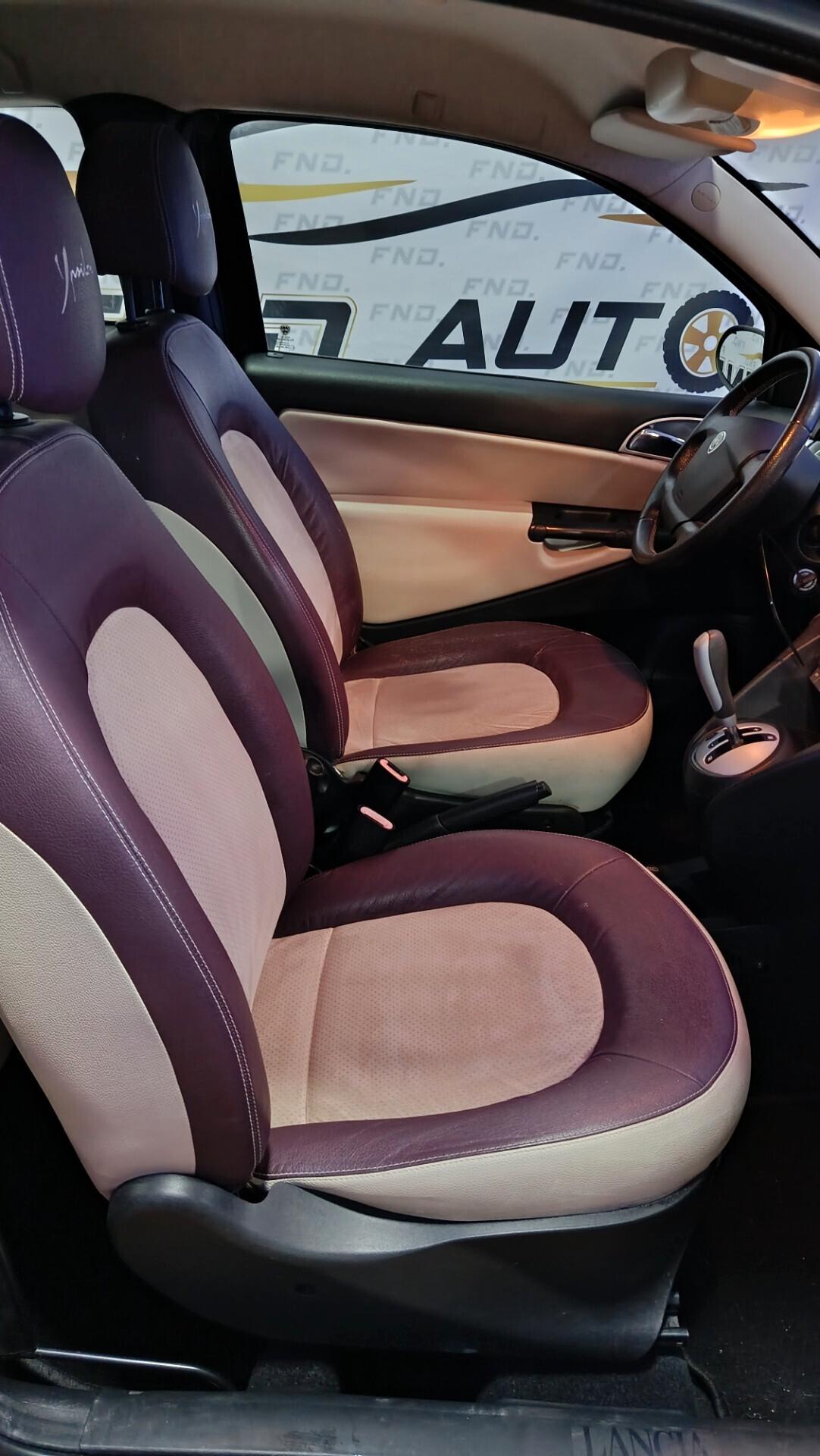 Lancia Ypsilon 1.3 MJT 75 CV Platino