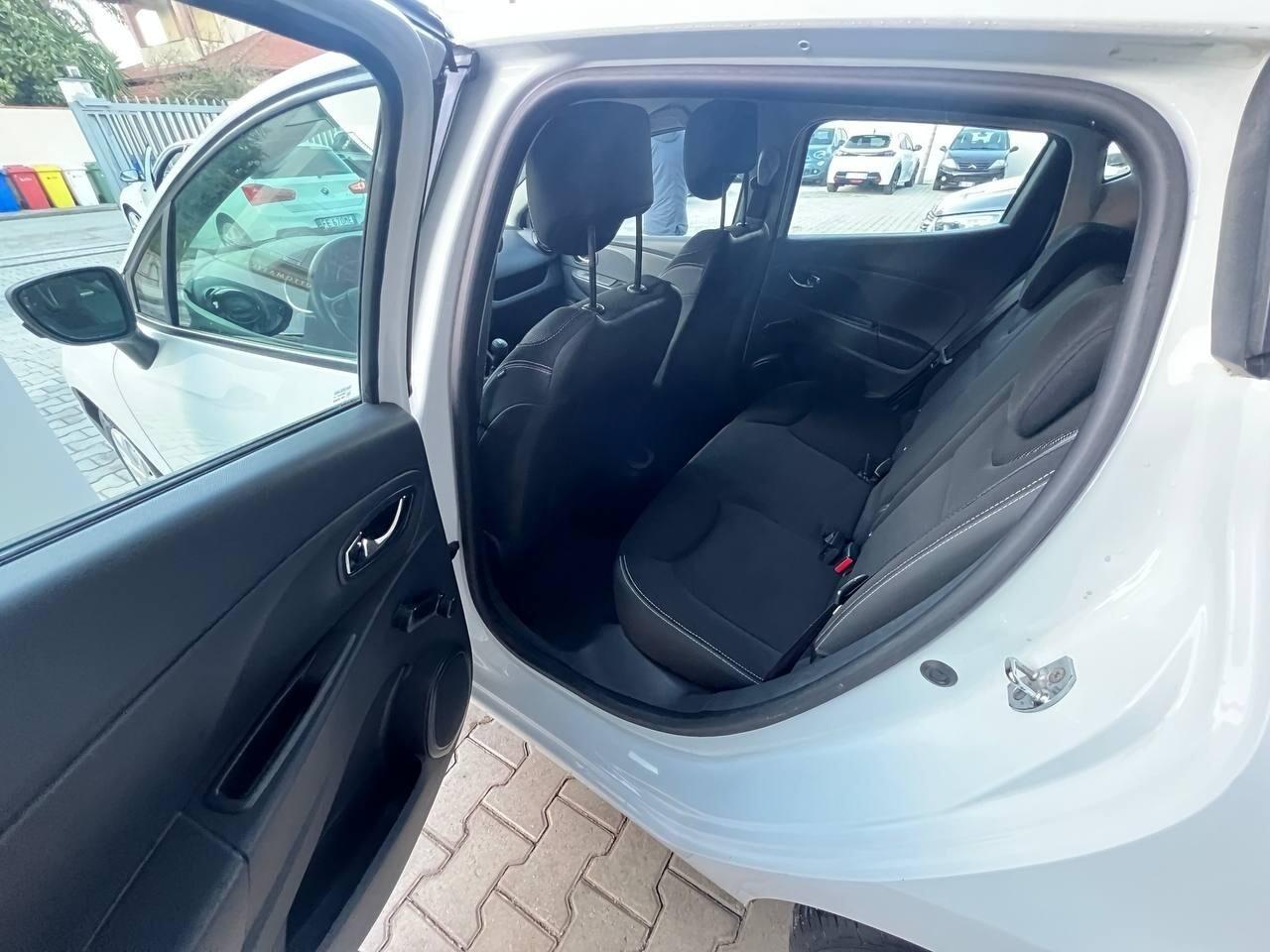 RENAULT CLIO 1.2 75CV GPL 5 PORTE LIVE