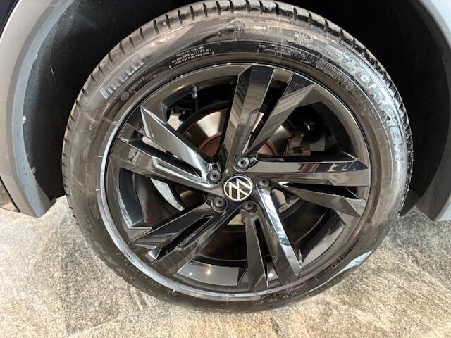 Volkswagen Tiguan 2.0 TDI 150 CV SCR DSG 4MOTION R-Line