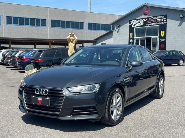 Audi A4 2.0 TDI 150 CV ultra S tronic Sport