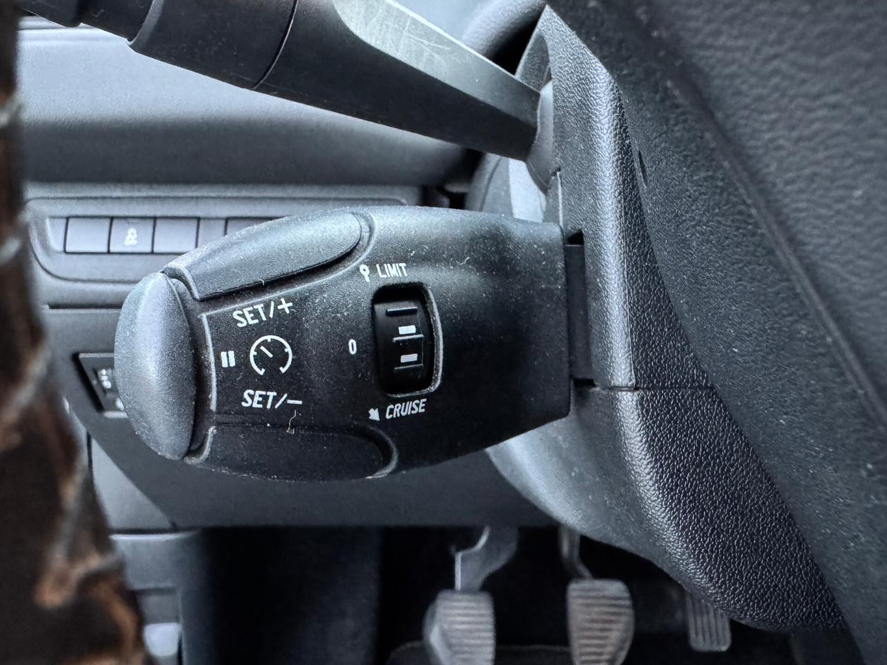 Peugeot 208 1.4 HDi 68 CV 5 porte Active