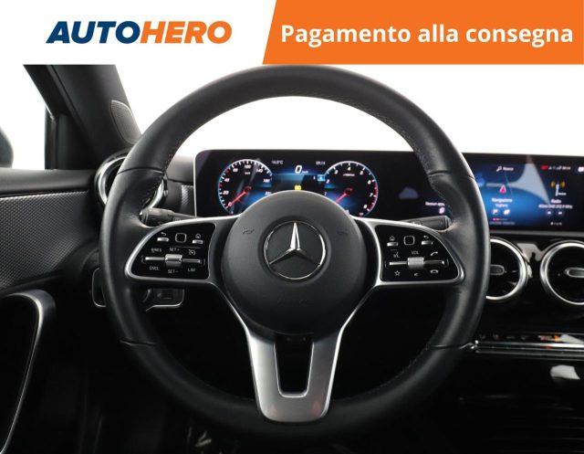 MERCEDES-BENZ A 180 Automatic Sport