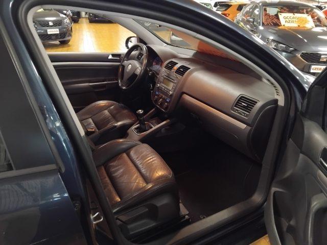 VOLKSWAGEN Golf 1.6 FSI 5p. Sportline