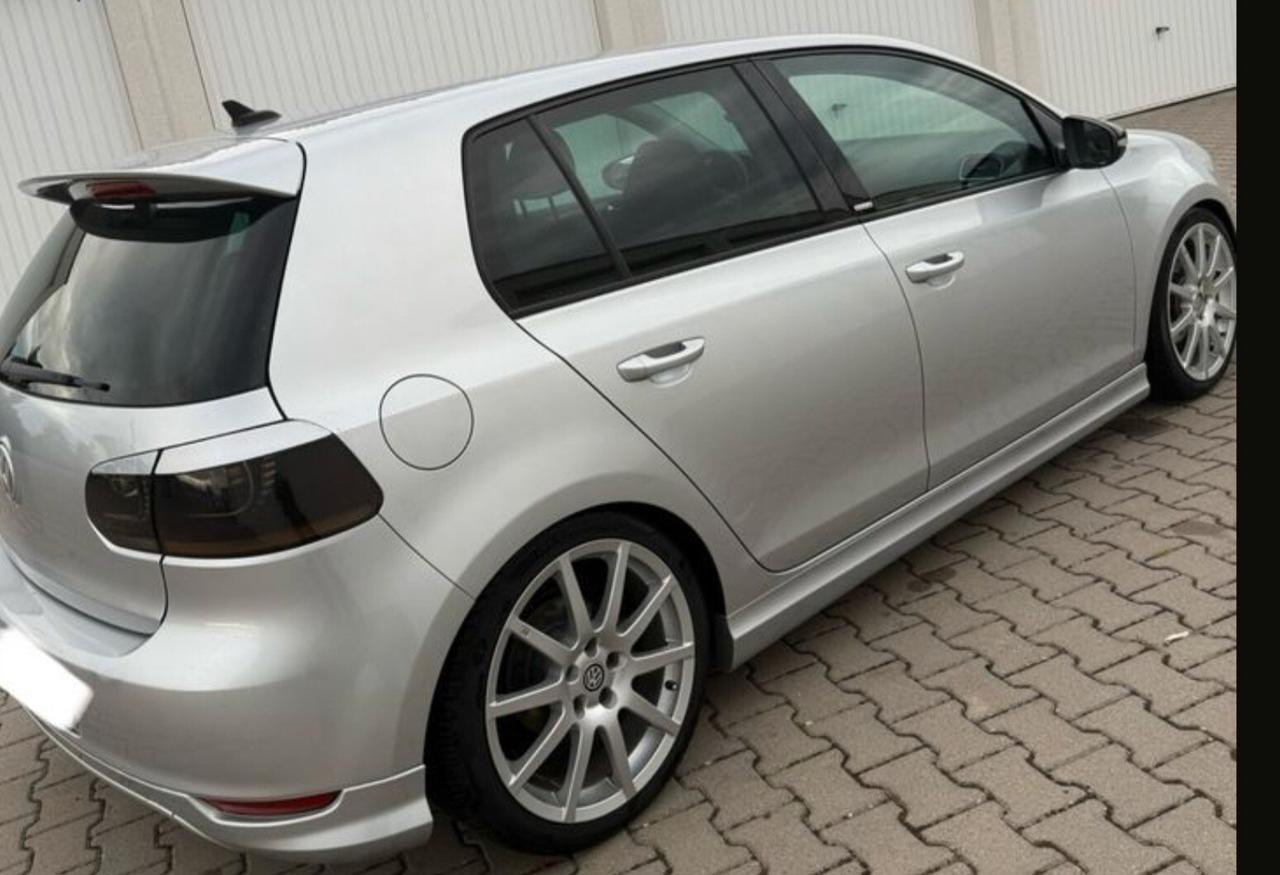 Volkswagen Golf 1.6 TDI DPF 5p. Highline