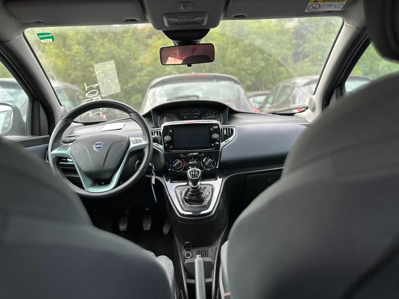 LANCIA Ypsilon III 2021 - Ypsilon 1.0 firefly hybrid Gold s&s 70cv 5p.ti