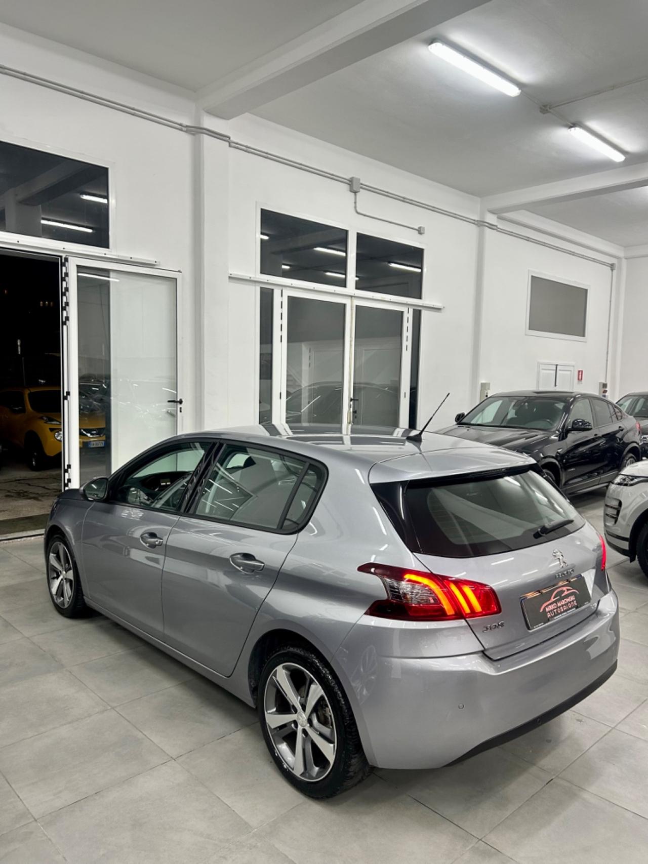 Peugeot 308 BlueHDi 130 S&S Allure FINANZIABILE