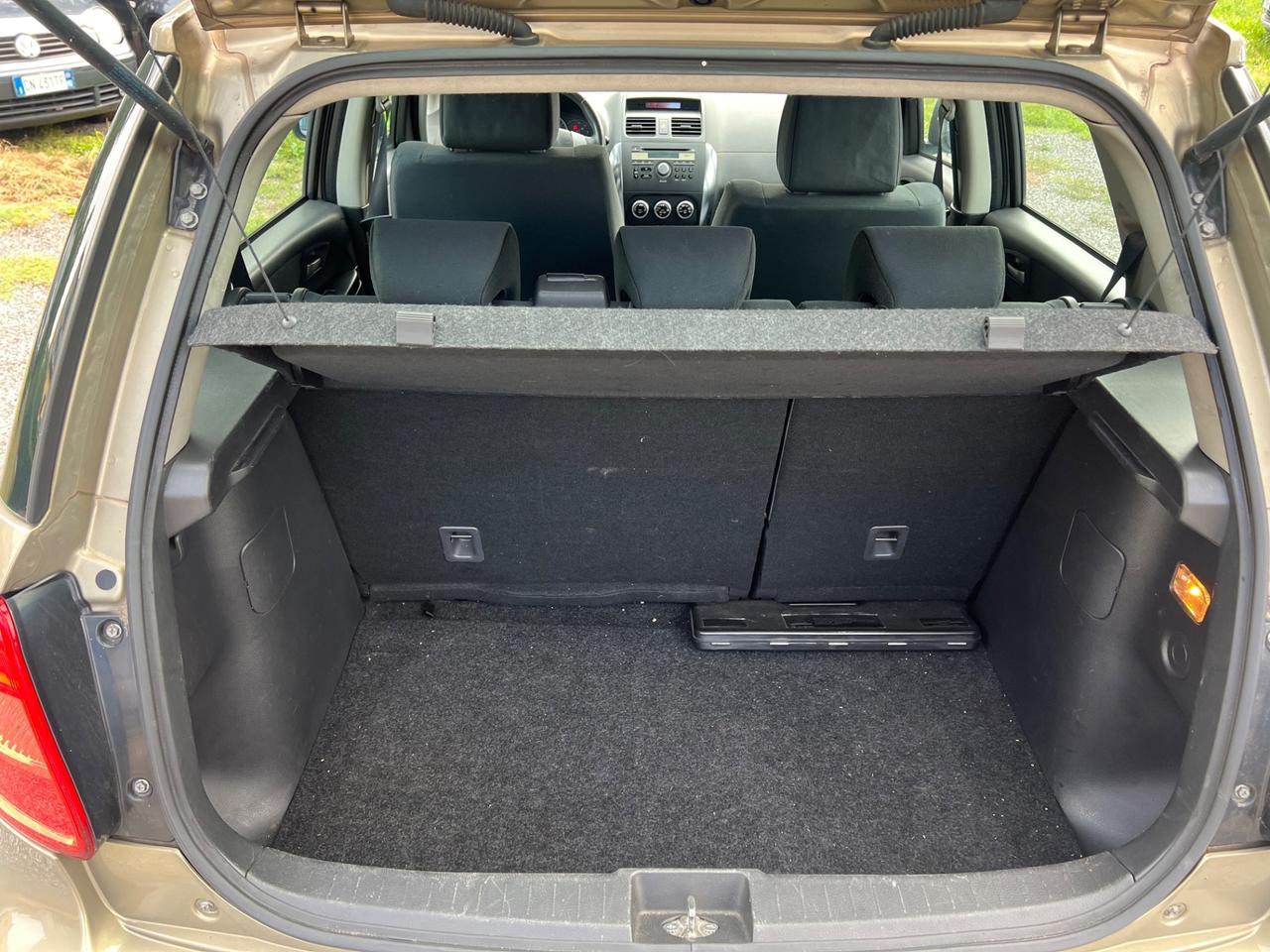 Fiat Sedici 1.9 MJT 4x4 Dynamic