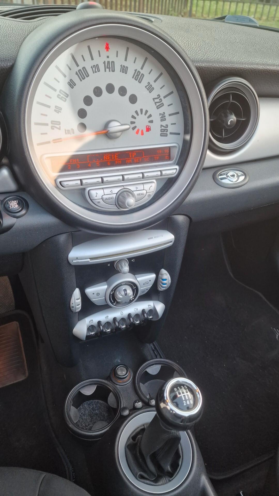 Mini 1.6 16V Cooper CABRIO - 2009