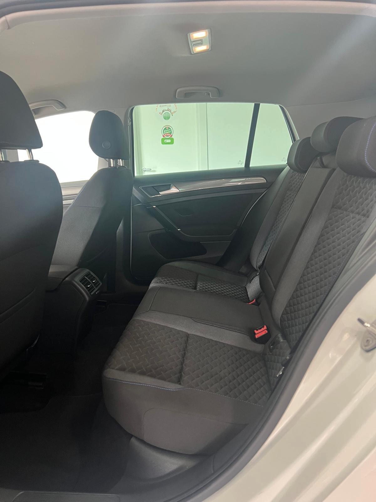 Volkswagen Golf 1.6 TDI 115 CV 5p. Business BlueMotion Technology