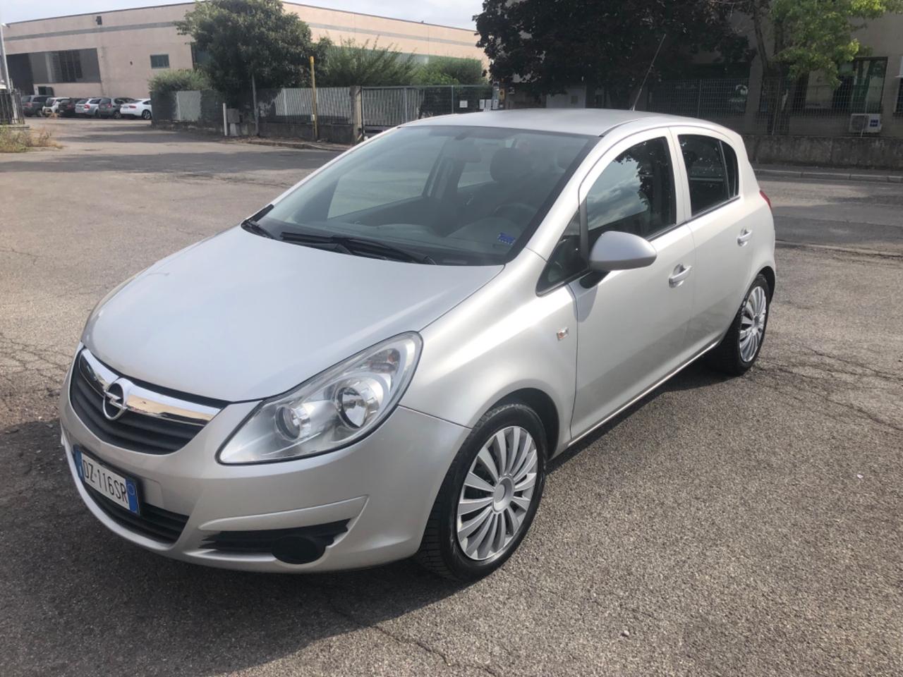 Opel Corsa 1200 GPL 2030 neopatentati