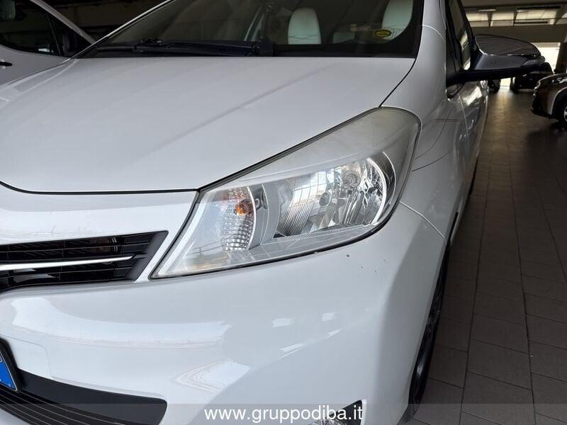Toyota Yaris III 2011 Benzina 5p 1.0 Trend