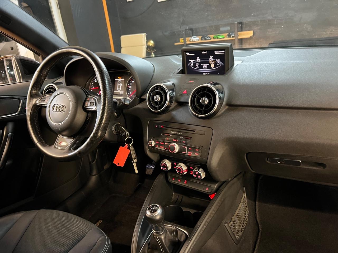 Audi A1 SPB 1.6 TDI S line edition