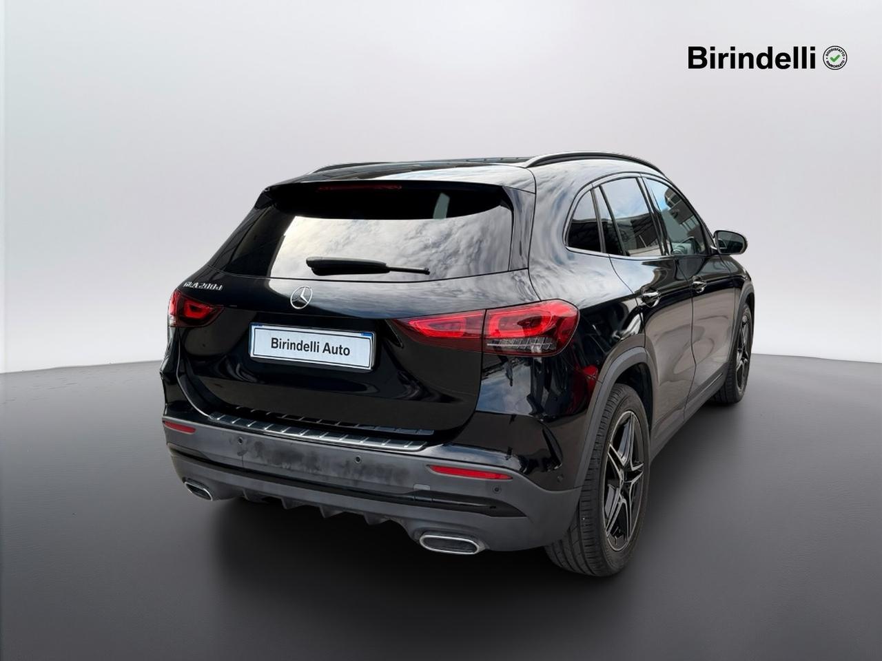 Mercedes-Benz GLA (H247) - GLA 200 d Automatic Premium