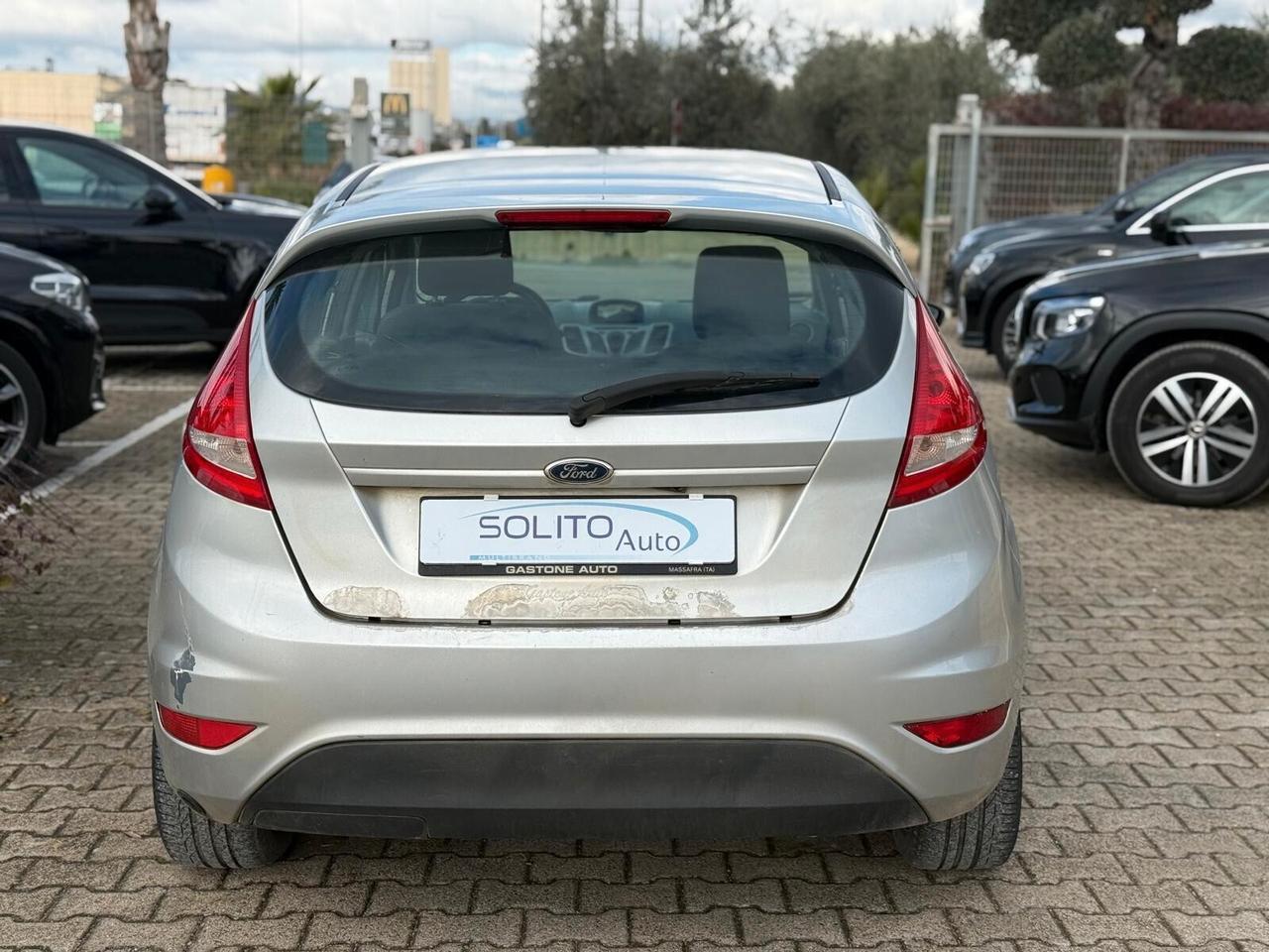 Ford Fiesta 1.2 82 CV BENZ/GPL Titanium *Ok Neopatentati