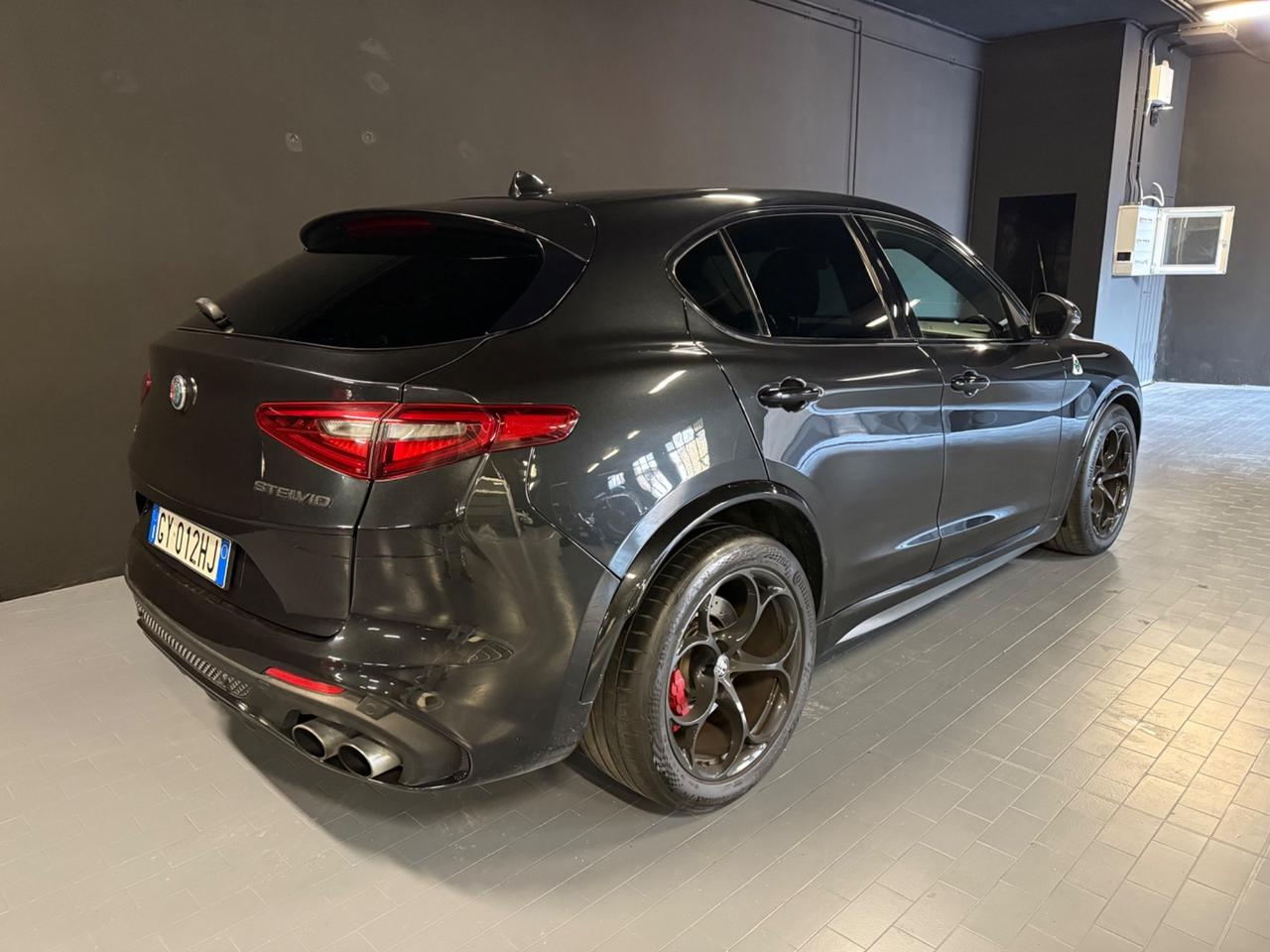 Alfa Romeo Stelvio 2.9 Bi-Turbo V6 510 CV AT8 Quadrifoglio