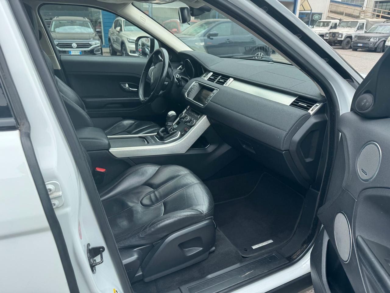 Land Rover Range Rover Evoque Range Rover Evoque 2.2 TD4 5p. Pure