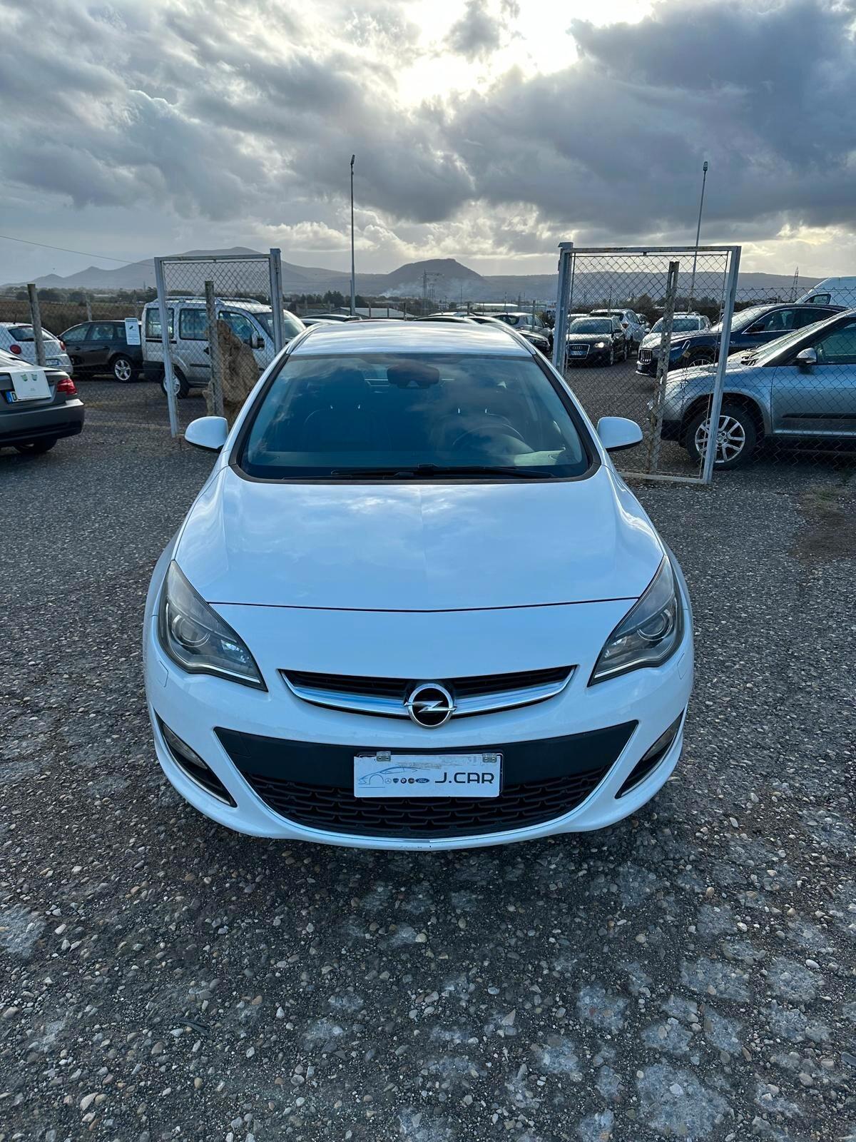 Opel Astra 2.0 CDTI 165CV Sports Tourer Elective