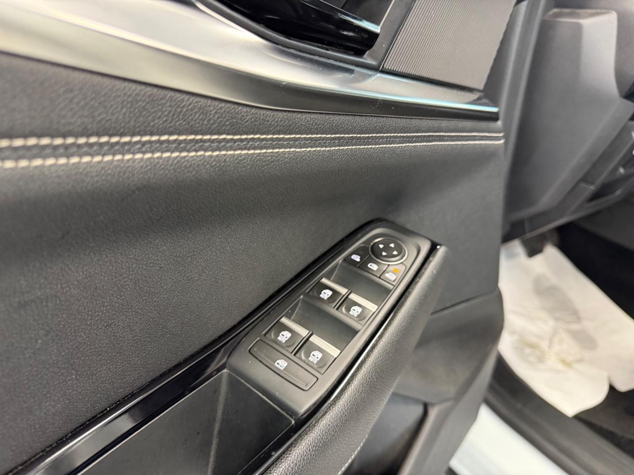 Renault Austral Full Hybrid E-Tech 200cv Techno iva esposta