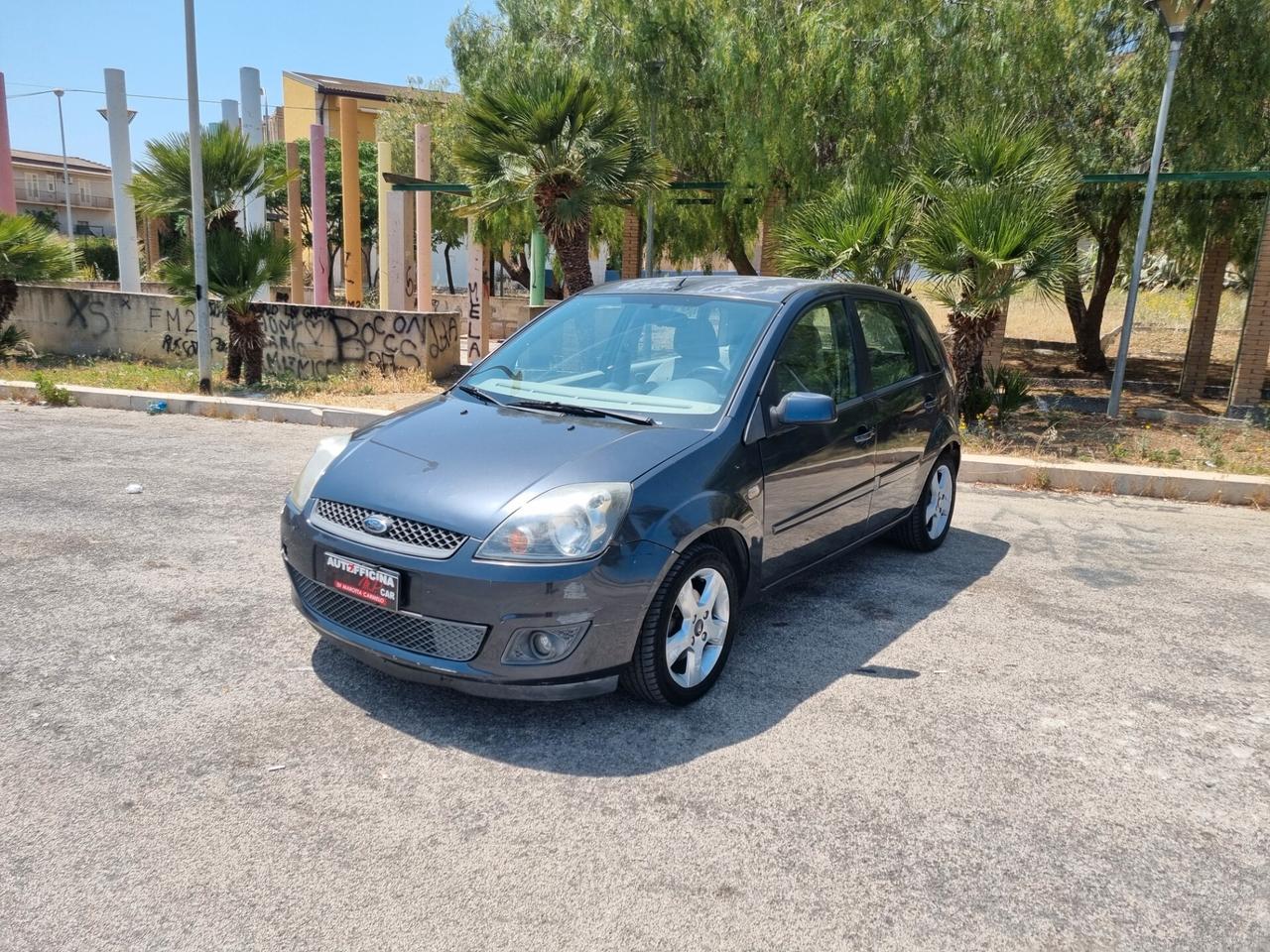 Ford Fiesta 1.4 TDCi 5p. Ghia