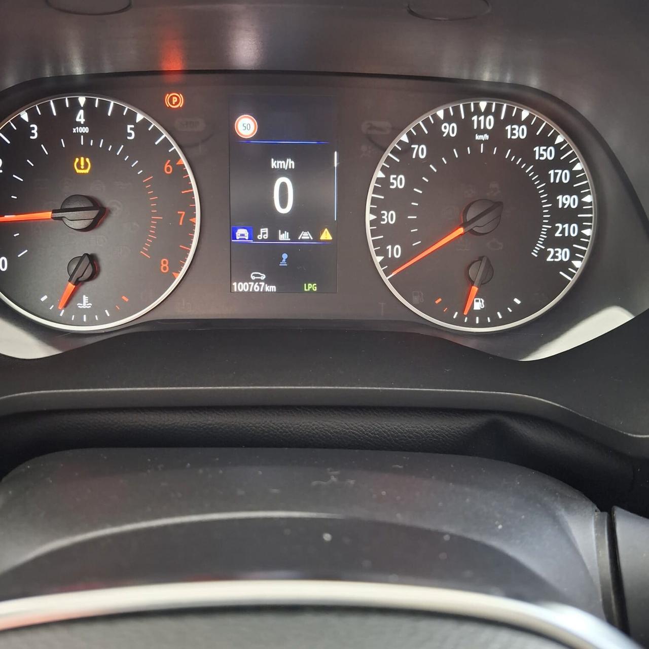 RENAULT CAPTURE TCe 100 CV GPL FAP Zen