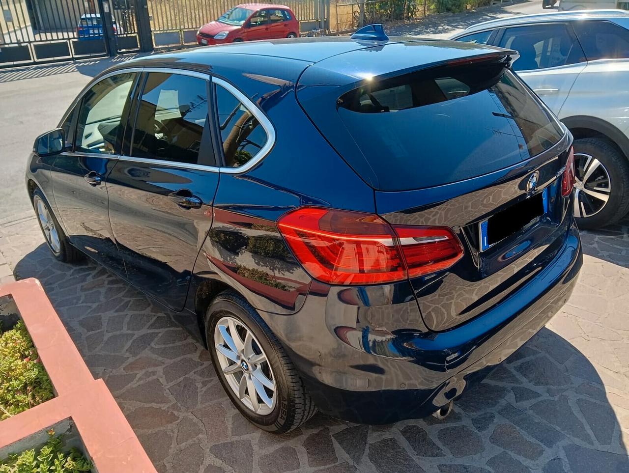 Bmw 2er Active Tourer 216d Active Tourer Luxury automatico