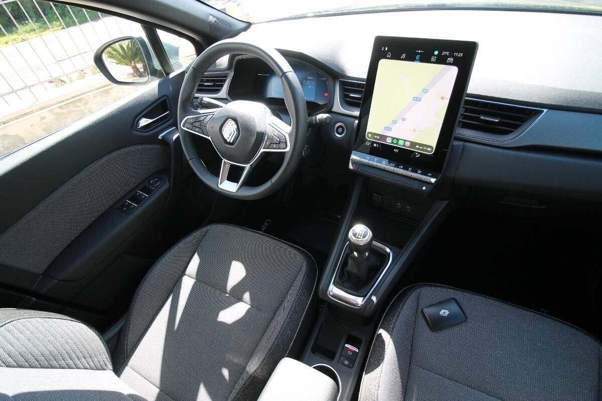 Renault Captur TCe 90 Techno 18.000KM|2025