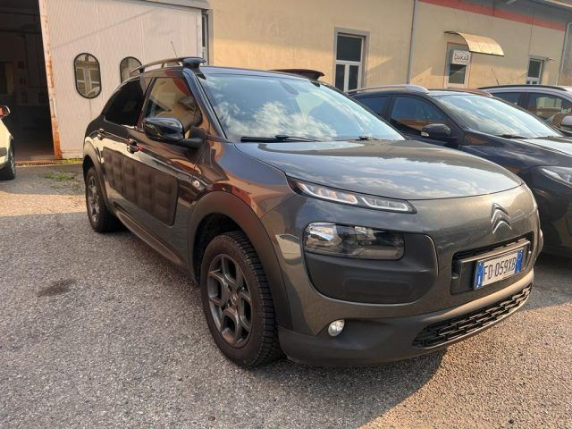 CITROEN C4 Cactus BlueHDi 100 Shine