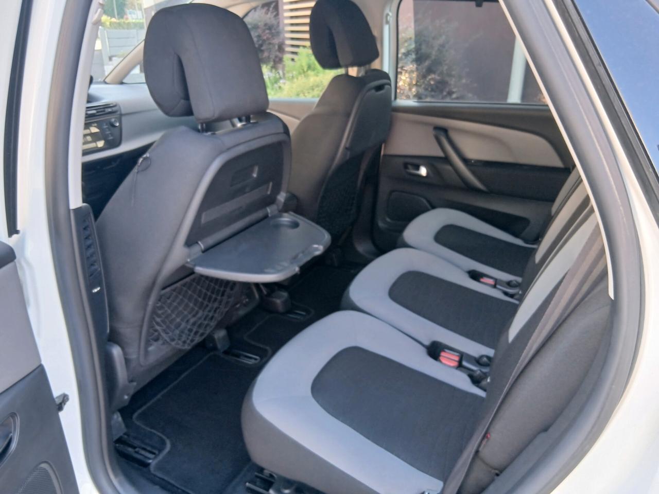 Citroen C4 Picasso 1.6 e-HDi 115 Exclusive TUA a € 199 mese