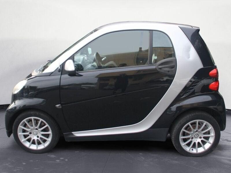 smart fortwo fortwo 1000 62 kW coupé passion