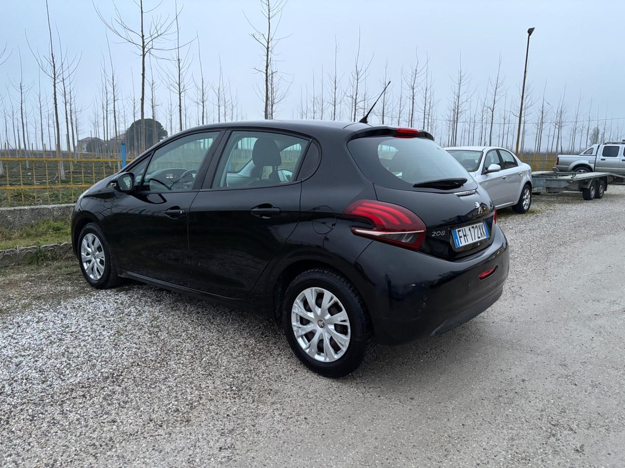 Peugeot 208 BlueHDi 75 5 porte Allure