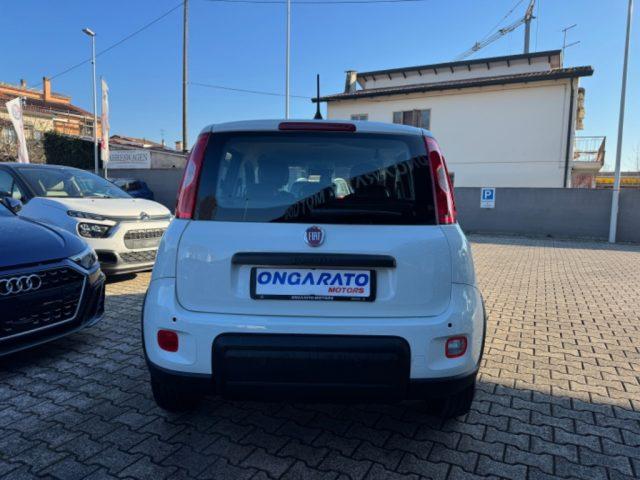 FIAT Panda 1.0 FireFly S&S Hybrid Pandina #Pack.City #5posti