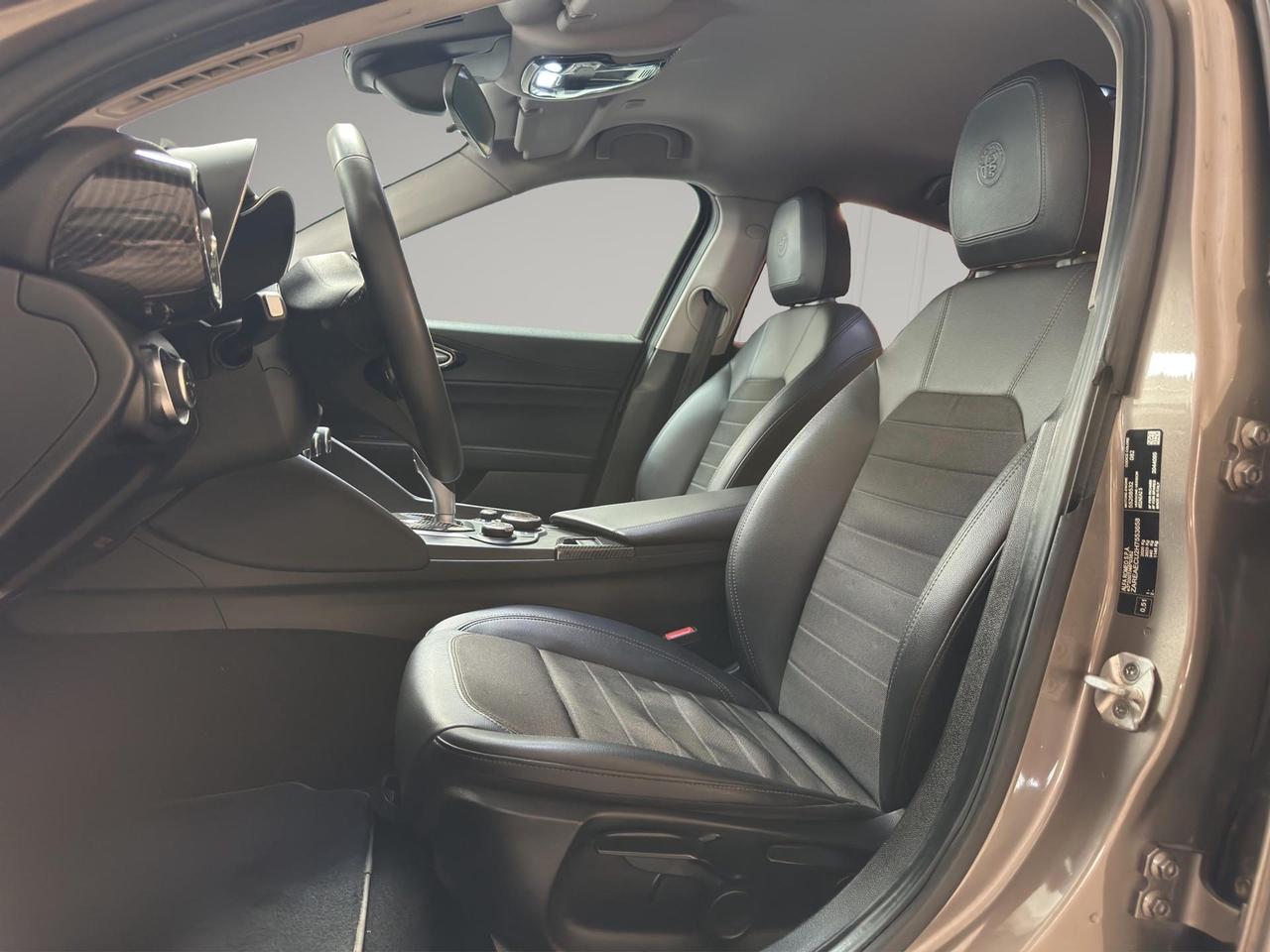 Alfa Romeo Giulia 2.2 t Super 150cv auto