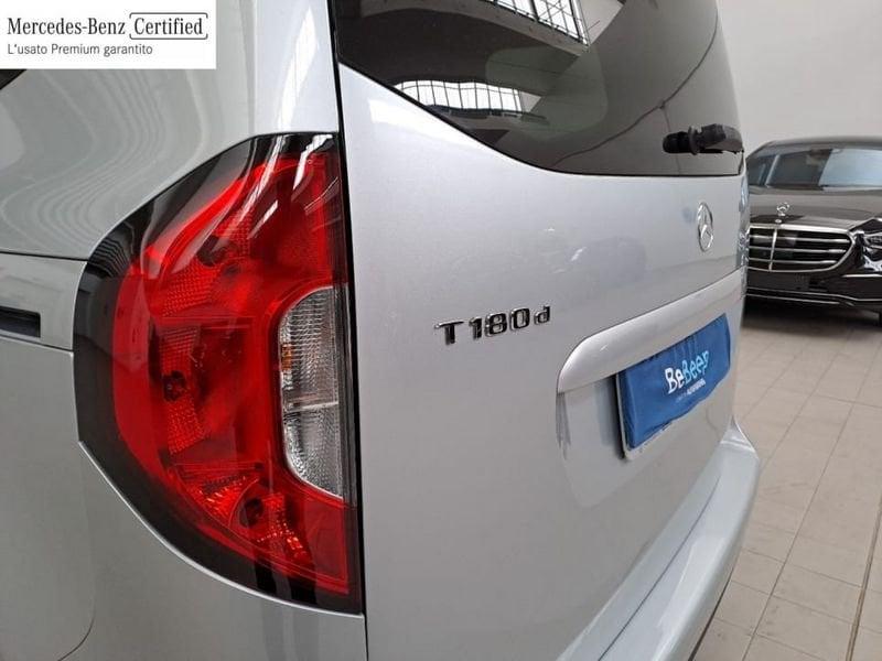 Mercedes-Benz Classe T 180D SPORT AUTO