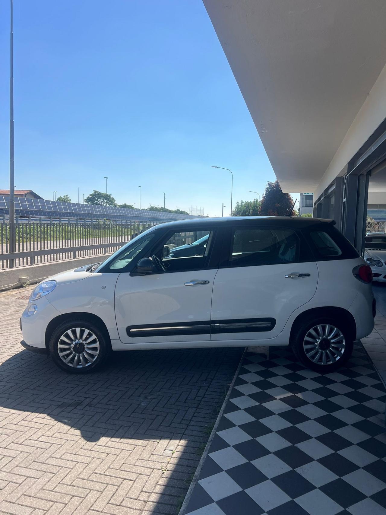 Fiat 500L 0.9 TwinAir Turbo Natural Power Lounge